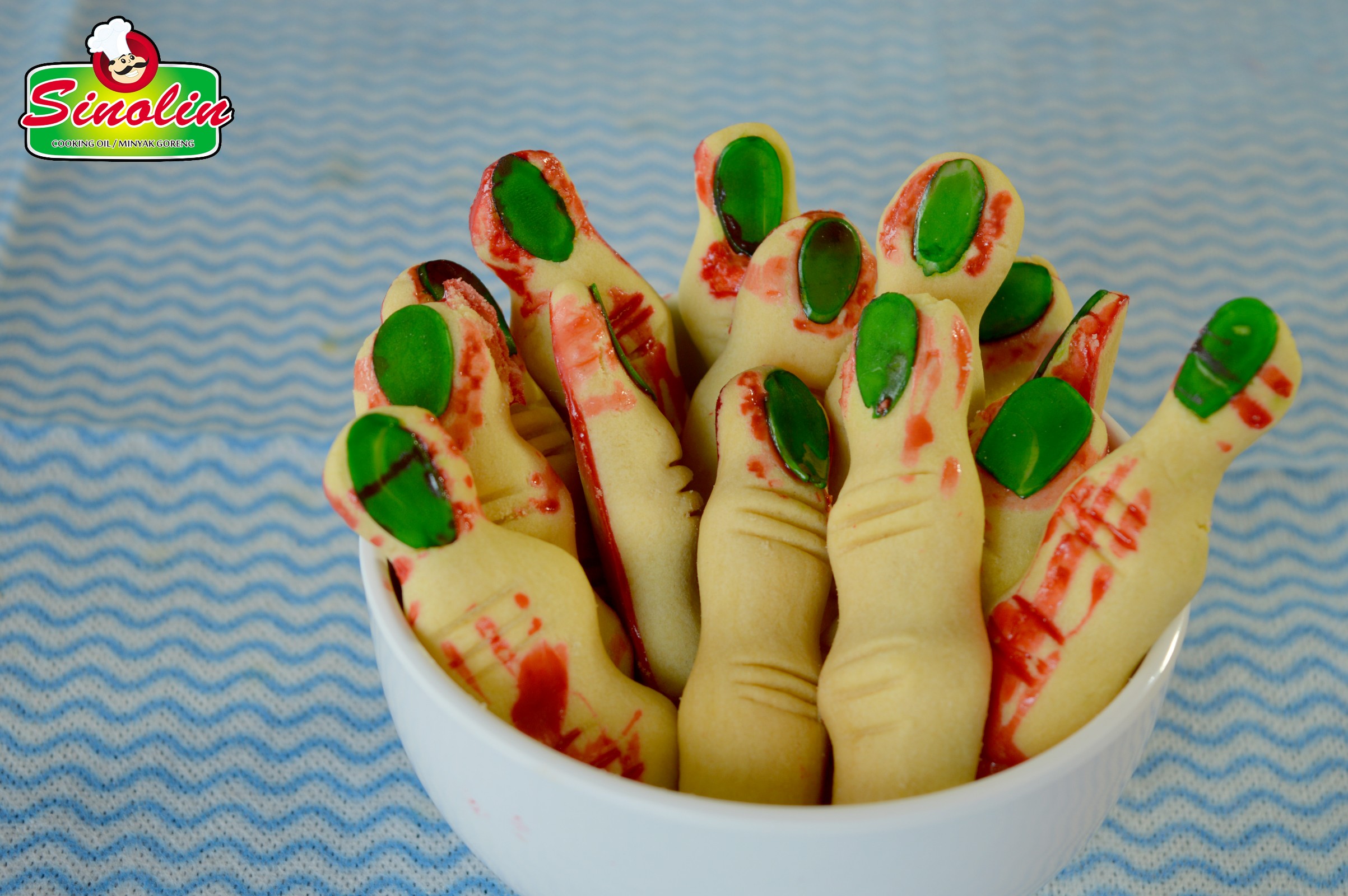 Halloween Finger Biscuits Recipe by Dapur Sinolin