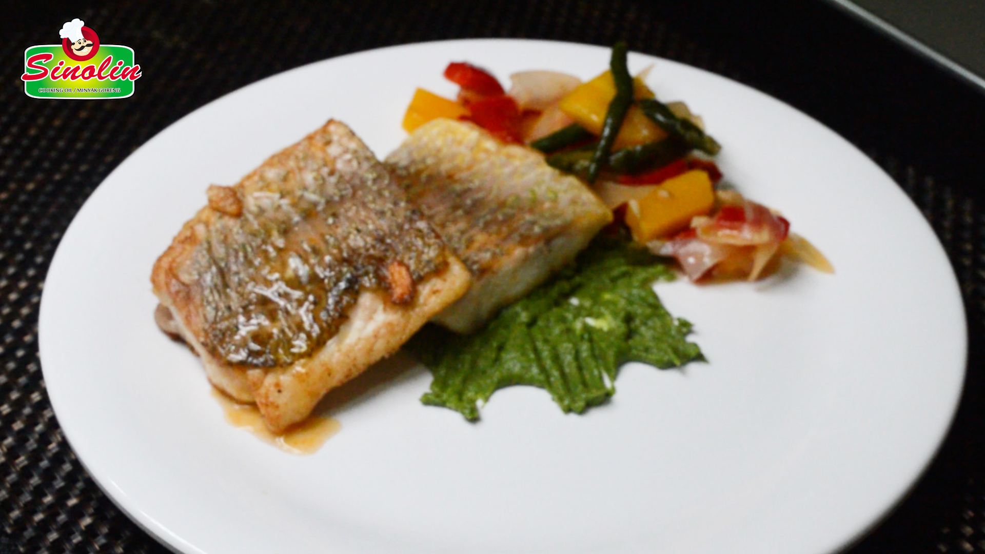 Konkani Grilled Fish with Spinach Sauce by Dapur Sinolin