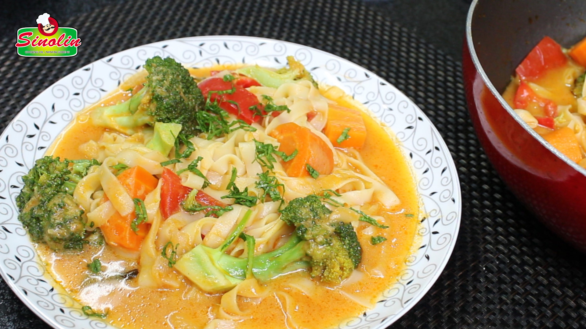 Vegetable Curry Noodle Soup By Dapur Sinolin