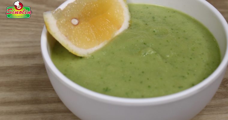 Chilled Avocado Soup by Dapur Sinolin